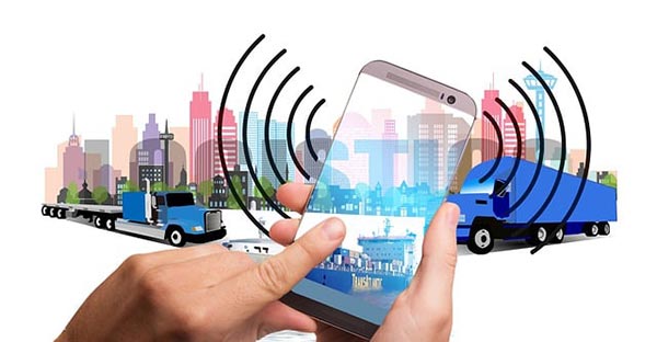 智慧冷鏈物流的運(yùn)輸貨車與貨船